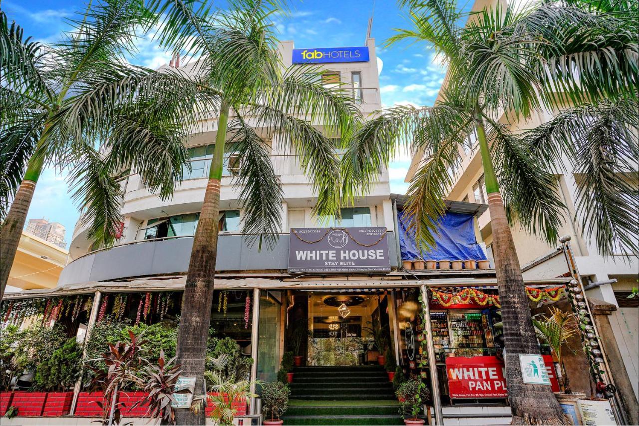 Hotel Fabexpress White House - Nr Midc Khargar Koparpāda Esterno foto